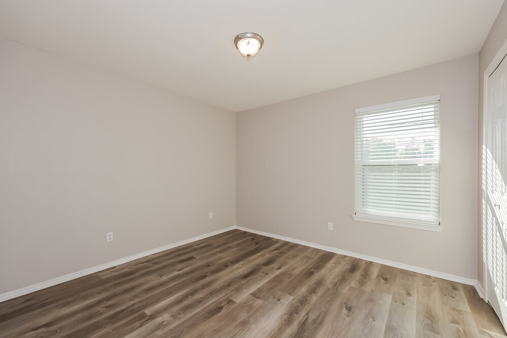 Building Photo - 6601 Basswood Dr