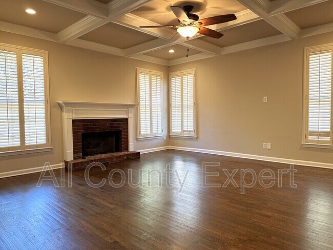 Building Photo - 4545 Sudbury Ct