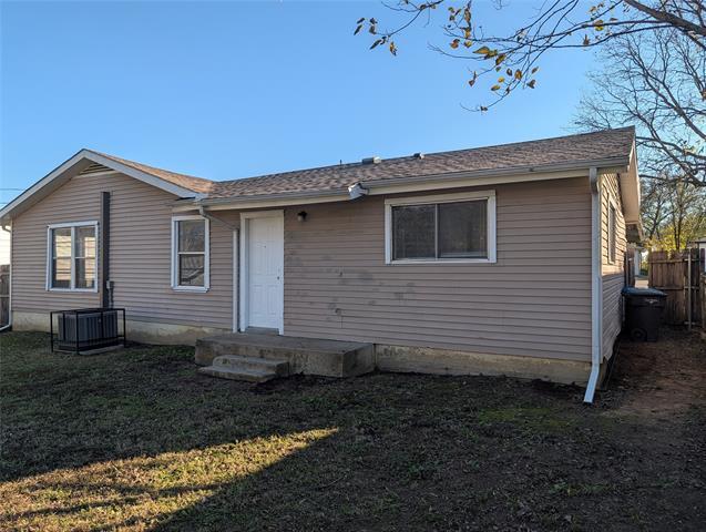 Building Photo - 4655 Norris St