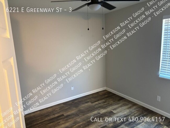 Building Photo - 6221 E Greenway St