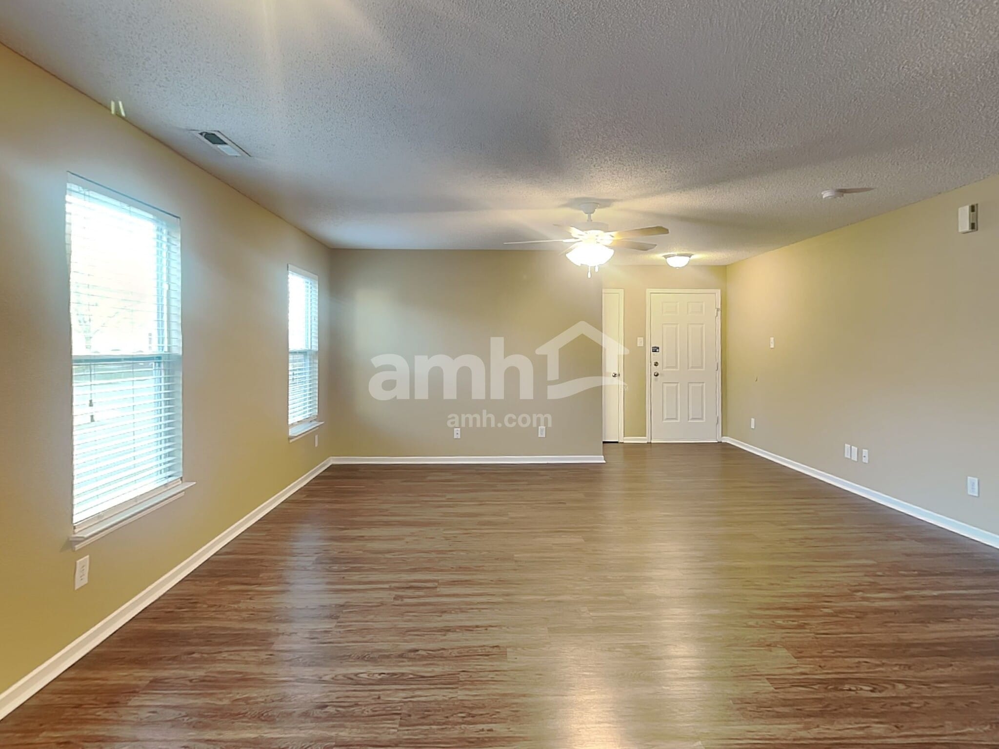 Building Photo - 14397 Cuppola Dr