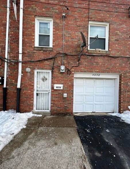 Building Photo - 4056 Northfield Rd