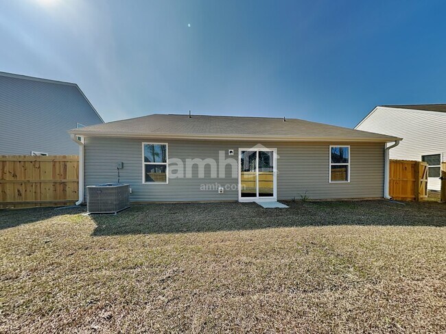 Building Photo - 1378 John Swann St