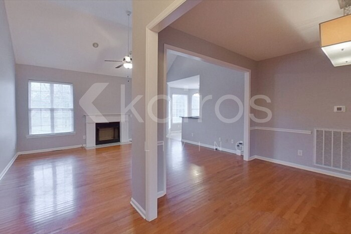 Building Photo - 605 Sophia Ct