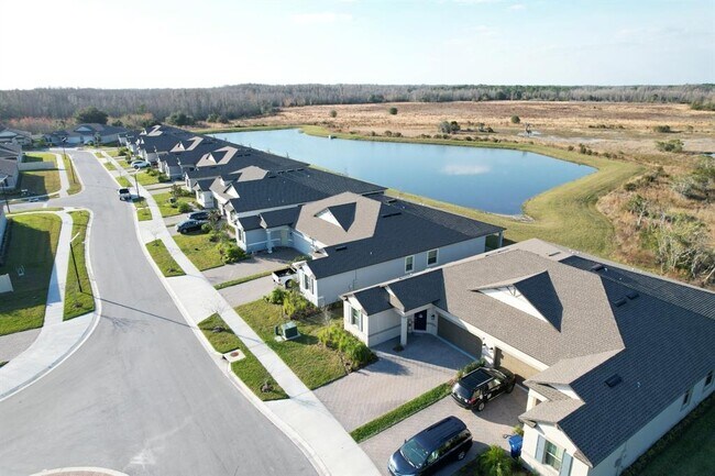 Building Photo - 10125 Campanula Ct