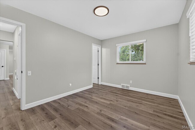 Building Photo - 328 Danworth Ct
