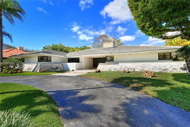 Building Photo - 7322 Vistalmar St