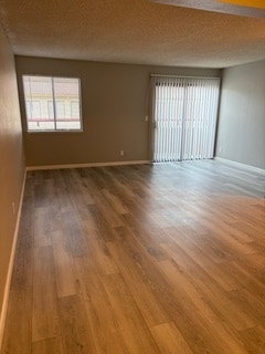 Building Photo - 5075 Valley Crest Dr