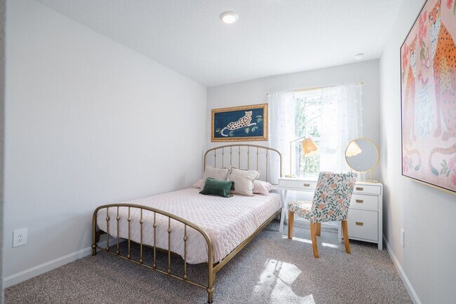Building Photo - 6138 Bemis Springs Dr