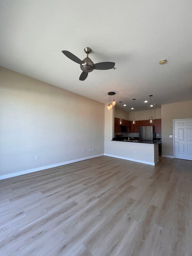 Building Photo - $2,300 1 bedroom 1 bathroom San Jose Brickyard Condo Near 280, Downtown SJ and SJSU