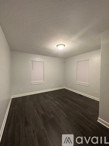 Building Photo - 1253 Briarwood Ave