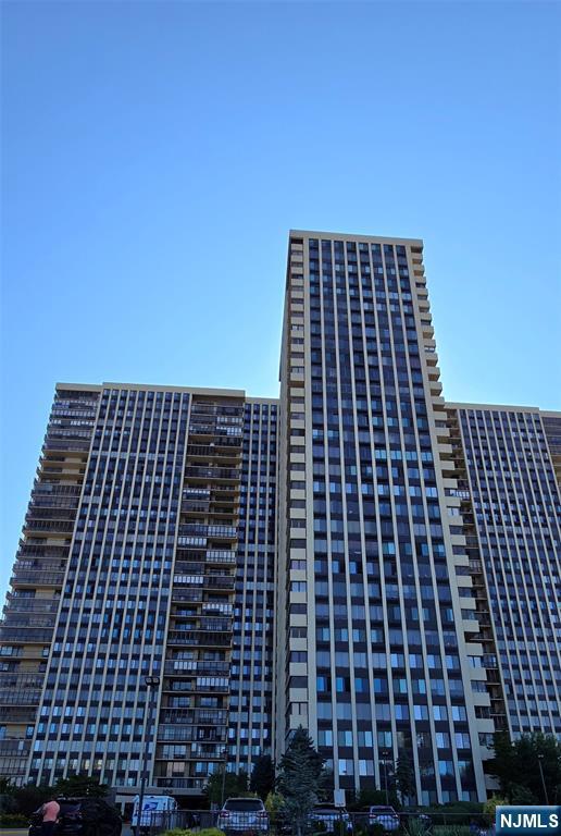 Primary Photo - 200 Winston Dr