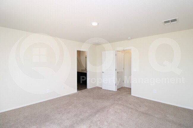 Building Photo - 2573 N Mcdonald Ln