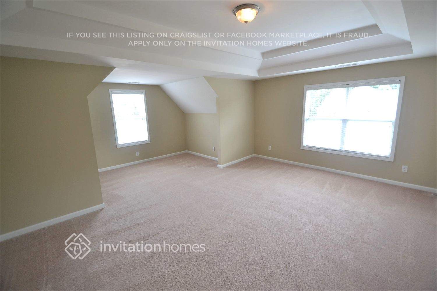 Building Photo - 825 Kaitlyn Dr