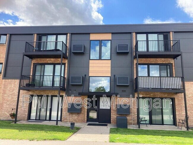 Building Photo - 8424 Woodhaven Dr SW