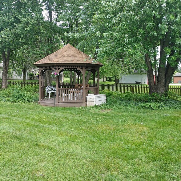 Building Photo - 1276 Robbins Run Ct