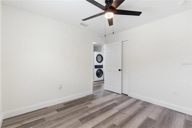 Building Photo - 1901 31st St S