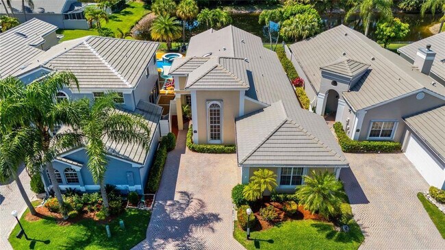Building Photo - 8170 Hampton Wood Dr