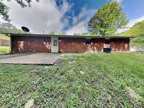 Building Photo - 1806 Oriole Trail
