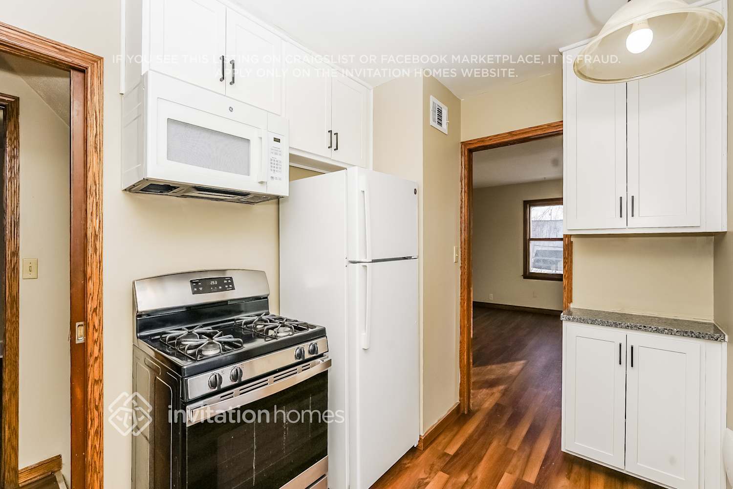 Building Photo - 5753 27th Ave S