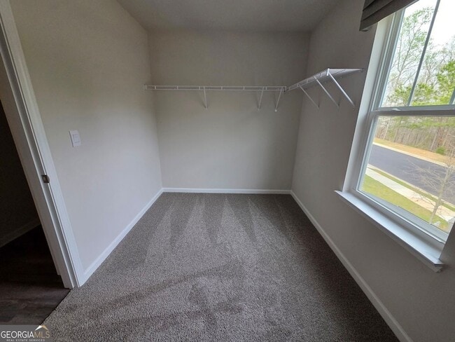 Building Photo - 167 Vly Oak Dr