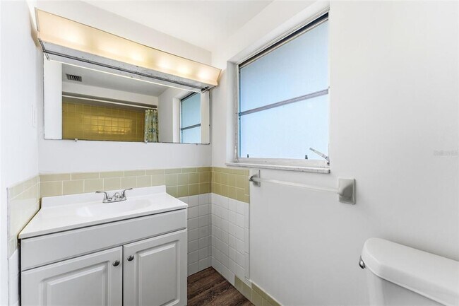 Building Photo - 7814 Talisman Dr