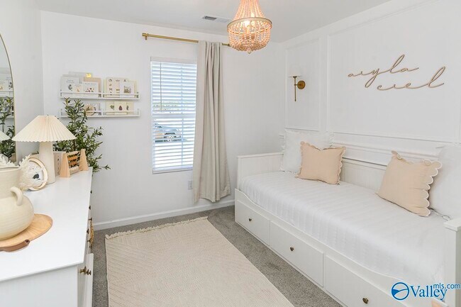 Building Photo - 110 Olde Hearth Rd