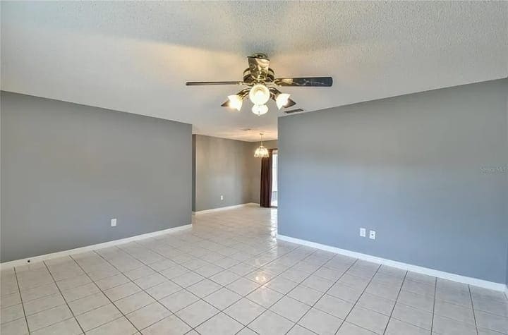 Building Photo - 6356 SW 103rd Street Rd