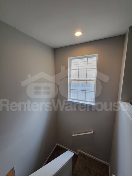 Building Photo - 6198 Park Leaf Walk