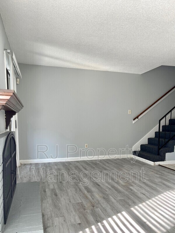 Building Photo - 5531 Quail Thicket