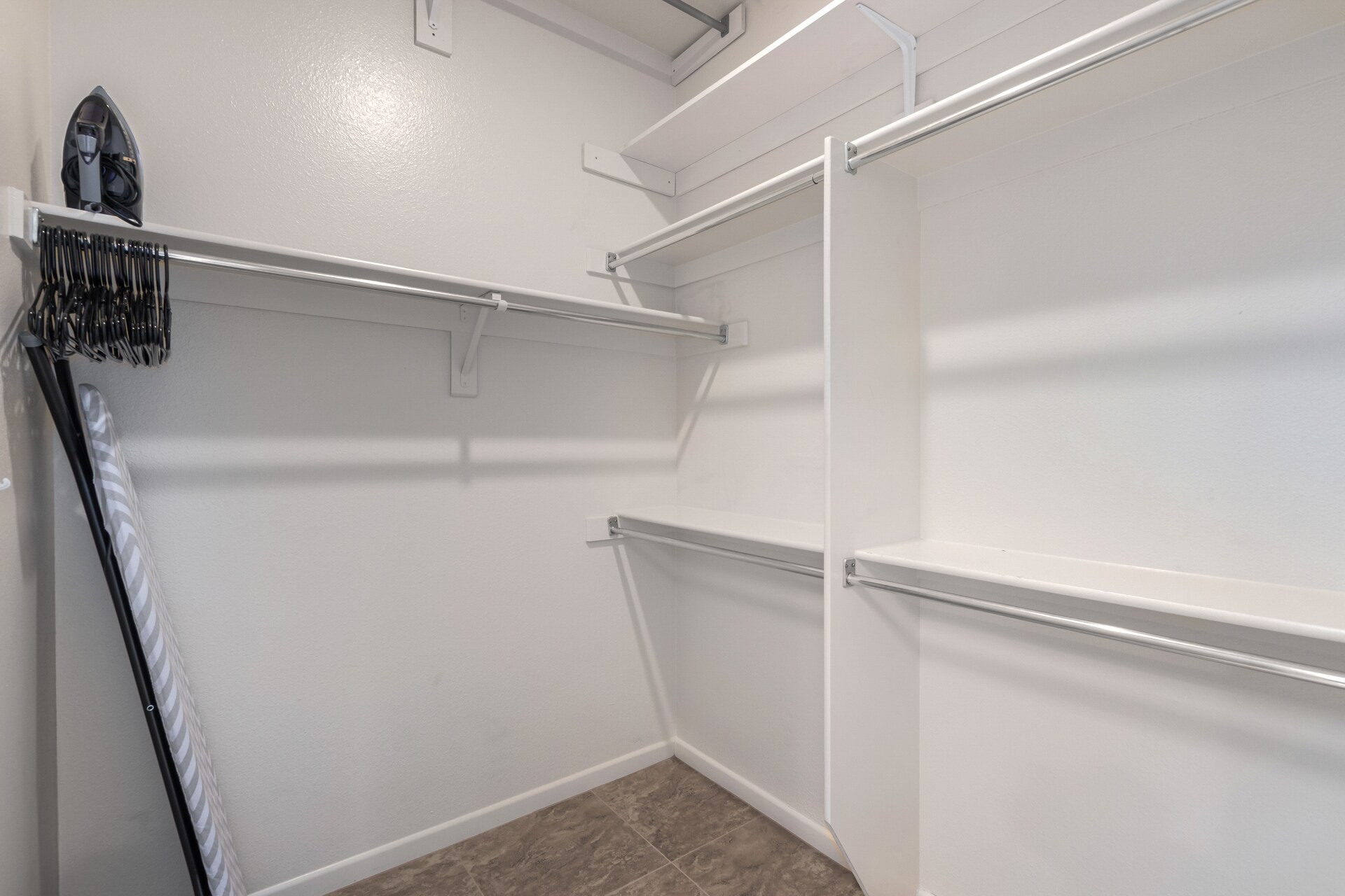 Building Photo - 25609 N Forest Rd