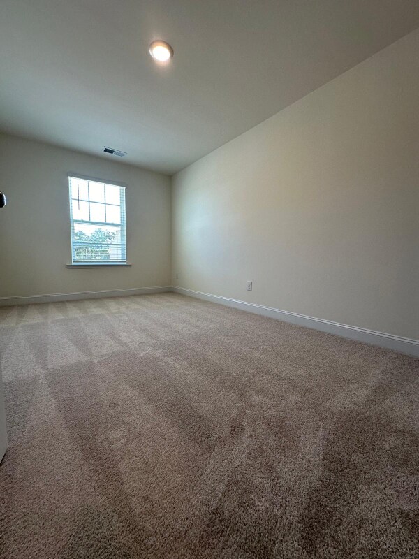 Building Photo - 90 Hyacinth Ln