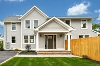 Building Photo - 27 Irving Pl