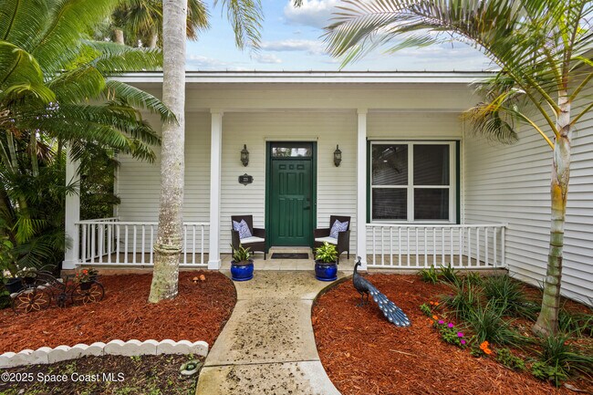 Building Photo - 225 Pelican Dr
