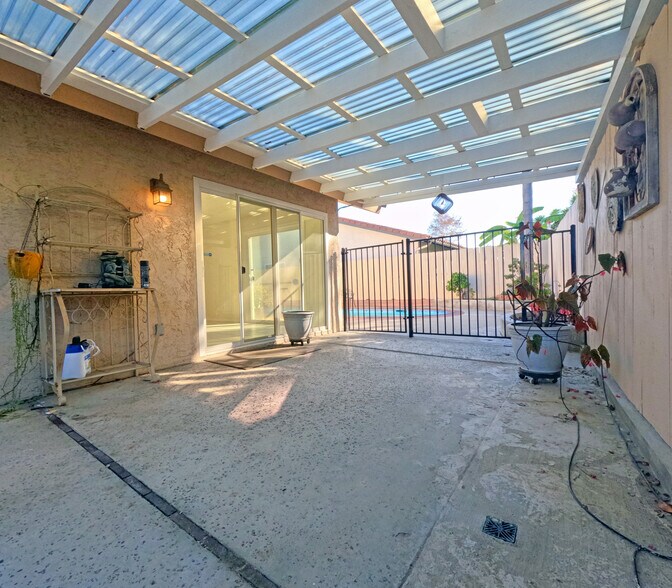 Backyard Patio - 776 Dewane Dr