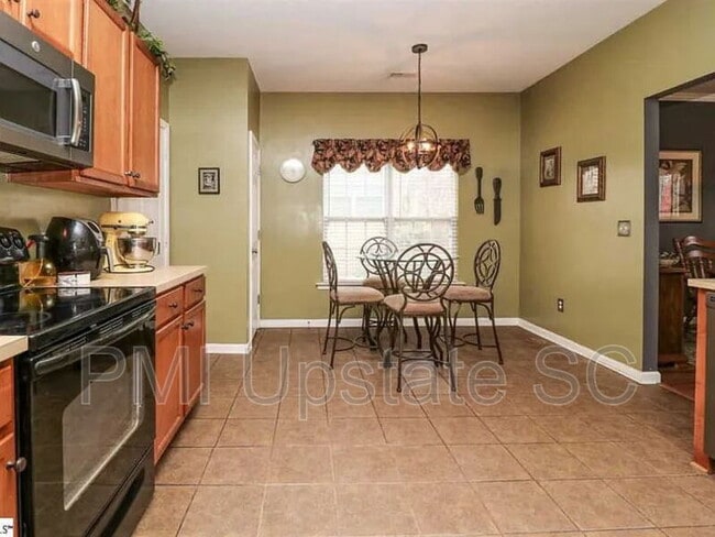 Building Photo - 258 Twilitemist Dr