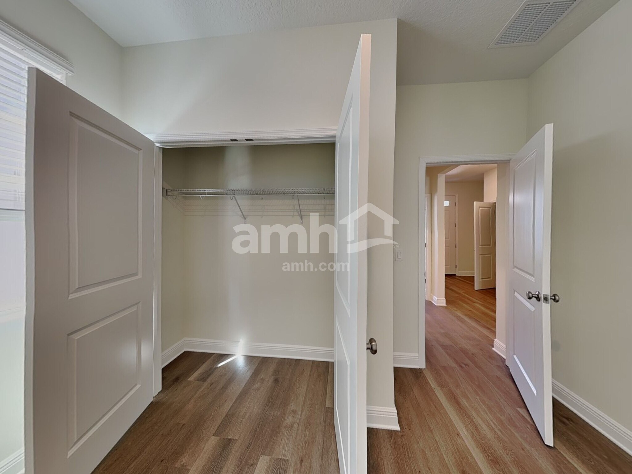 Building Photo - 1533 Blue Nile Pt