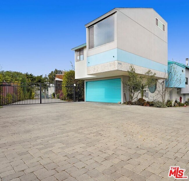 Building Photo - 29231 Heathercliff Rd