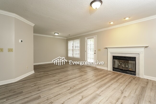 Building Photo - 14 Cedar Knoll Dr