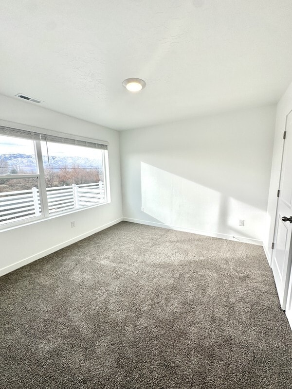 Building Photo - 851 E Skiff Wy