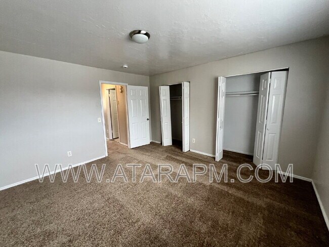 Building Photo - 4247 S Hwy 89
