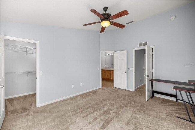 Building Photo - 4140 SW 51st Cir