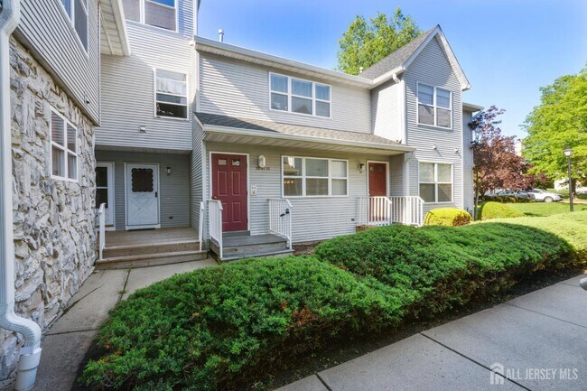 Building Photo - 28 Kensington Dr