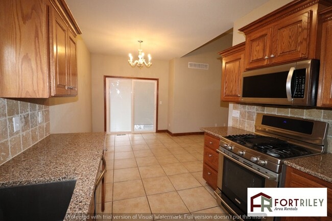 Building Photo - Gorgeous Home for Rent!