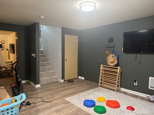 Building Photo - Updated Clearwood Home with AC & RV Parking!