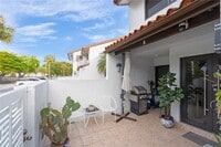 Building Photo - 6201 SW 138th Ct