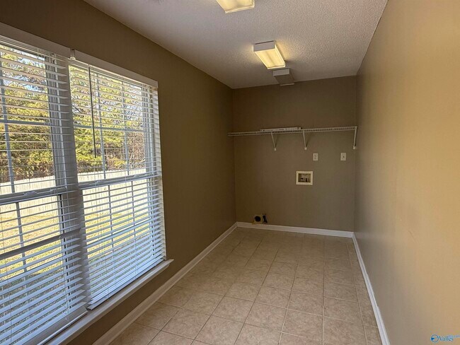 Building Photo - 12875 Marble Dr