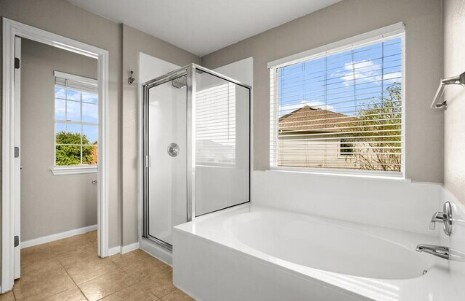 Building Photo - 18600 White Water Cv
