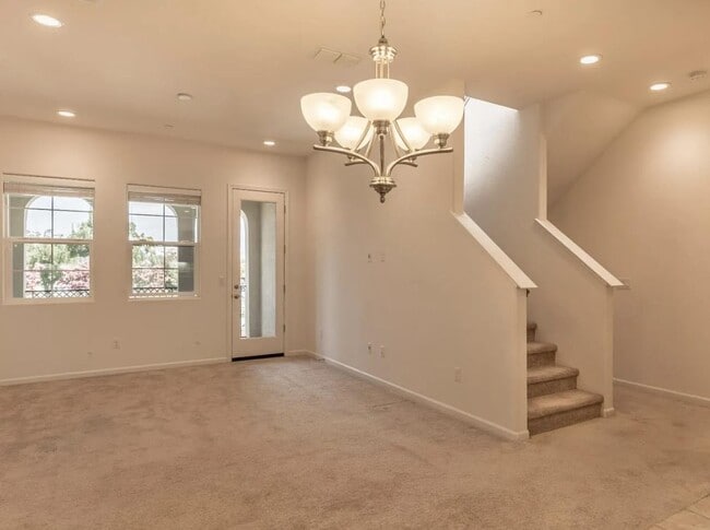 Building Photo - 39872 Sawyer Terrace