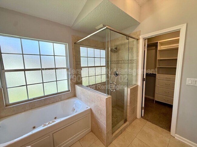 Building Photo - 4509 Deep River Way E